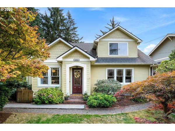 4332 SW LOBELIA ST, Portland, OR 97219