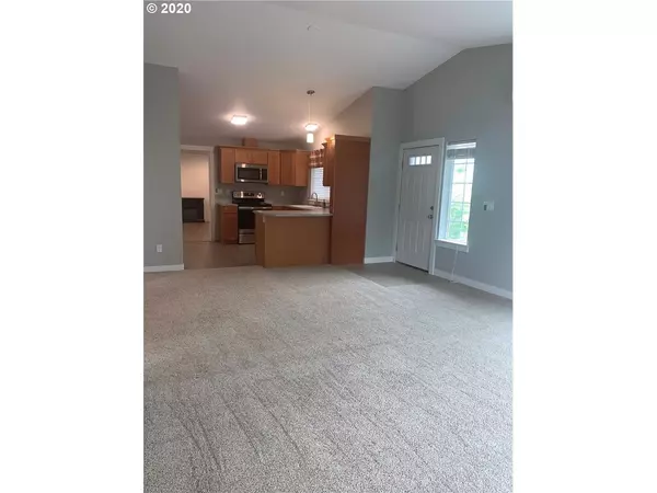 Castle Rock, WA 98611,145 SW B ST