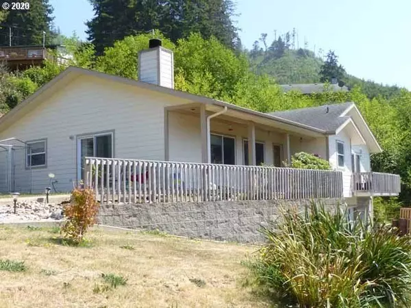 29222 SKUNK RUN RD, Gold Beach, OR 97444