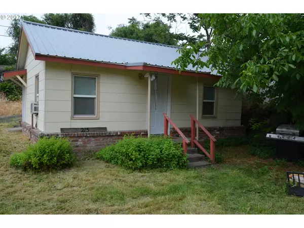 215 W 7TH, The Dalles, OR 97058