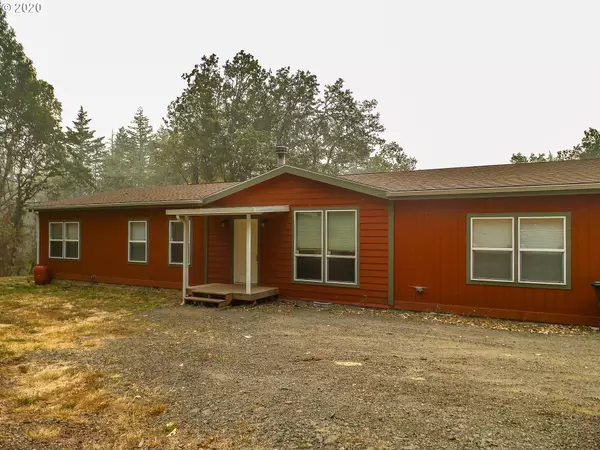 700 UNION GAP LOOP RD, Oakland, OR 97462