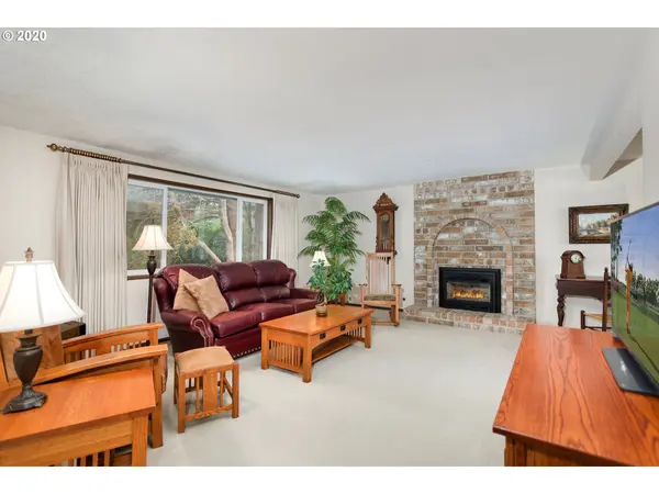 12635 SW GALLOWAY CT, Beaverton, OR 97008