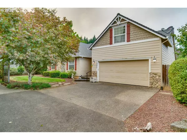 Oregon City, OR 97045,19277 MINUET CT