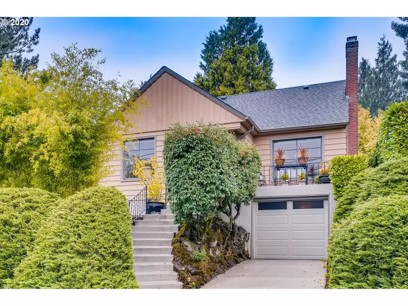 222 SE 62ND AVE, Portland, OR 97215