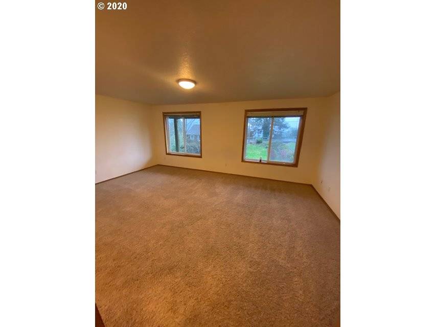 Garibaldi, OR 97118,1305 ACACIA AVE