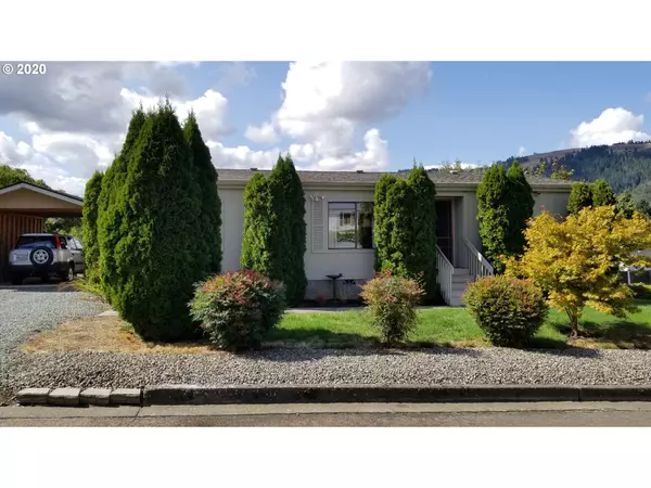 847 COOK ST, Myrtle Creek, OR 97457