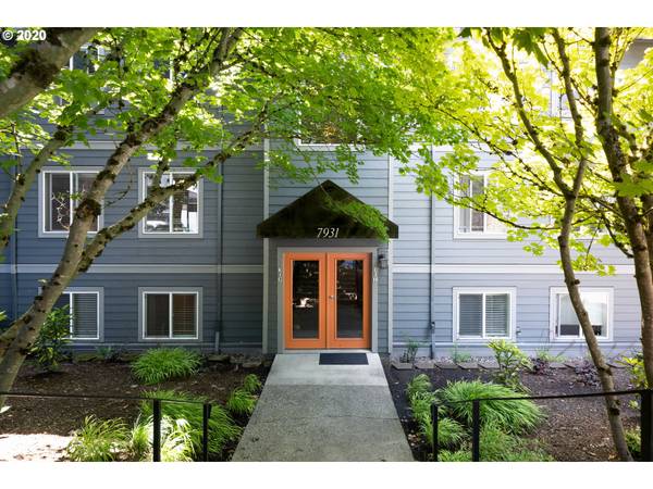 7931 SW 40TH AVE, Portland, OR 97219