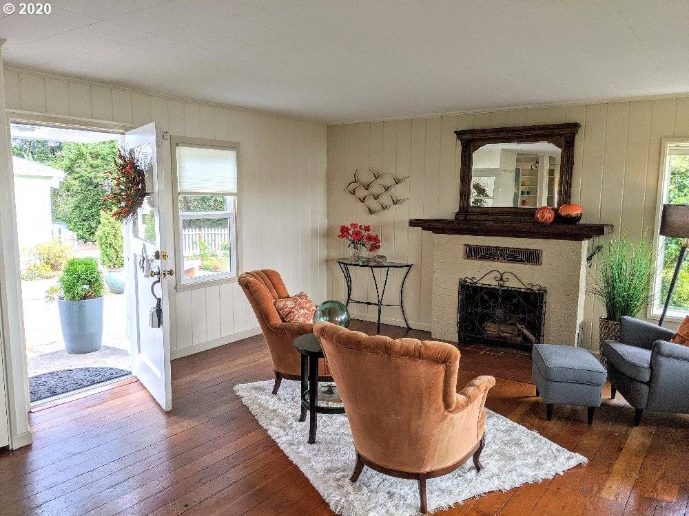 Florence, OR 97439,937 1ST ST