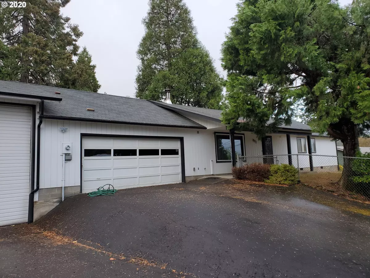 Canyonville, OR 97417,501 REYNOLDS ST