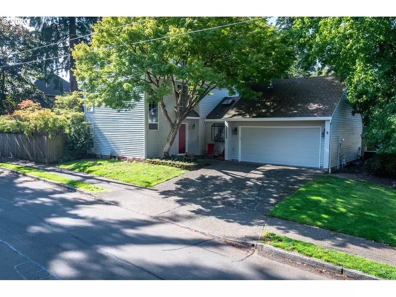 15895 SW 76TH AVE, Tigard, OR 97224