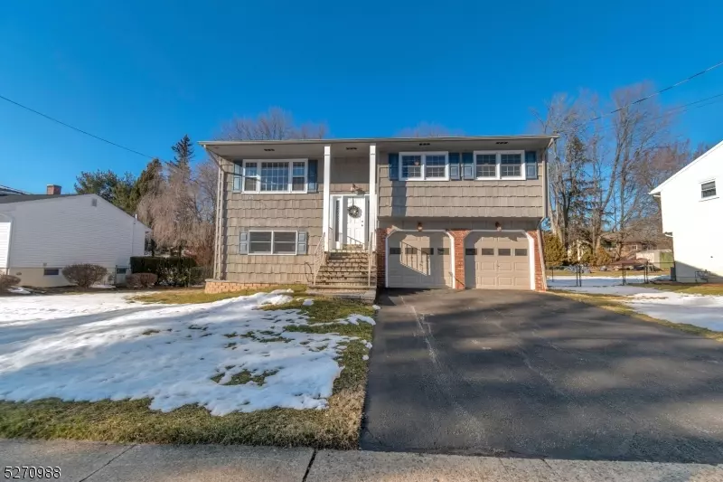 5 Fairmount Rd, Mount Olive Twp., NJ 07836