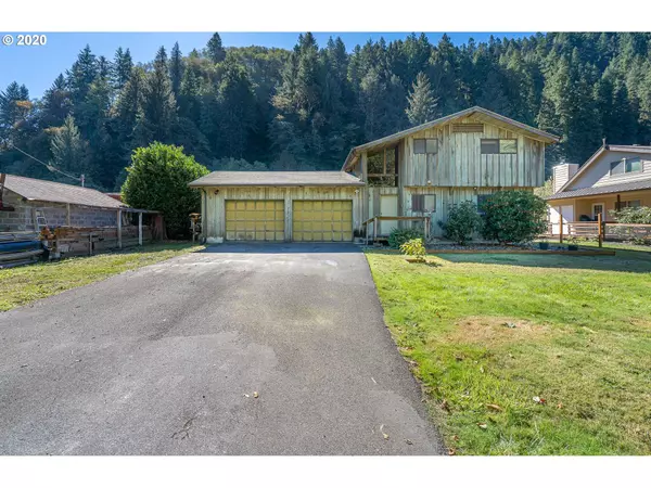 Tidewater, OR 97390,214 E BAIN DR