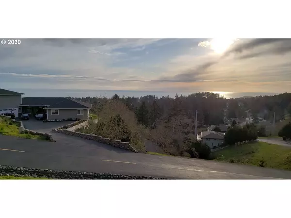 Brookings, OR 97415,PACIFIC TERRACE DR #22