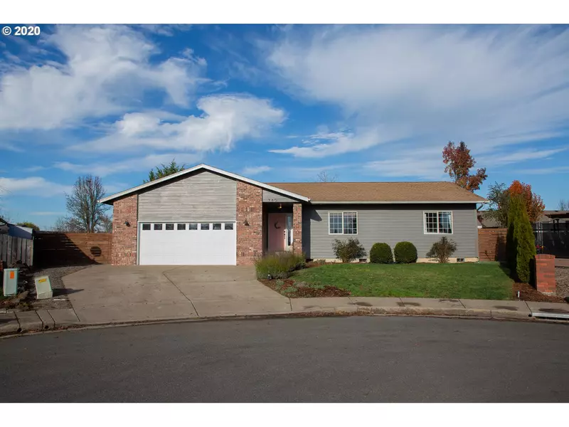 780 CRIMSON WAY, Harrisburg, OR 97446