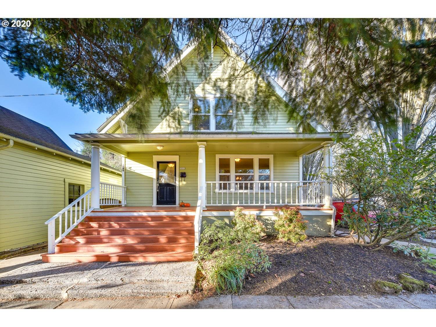 3003 SE 19TH AVE, Portland, OR 97202