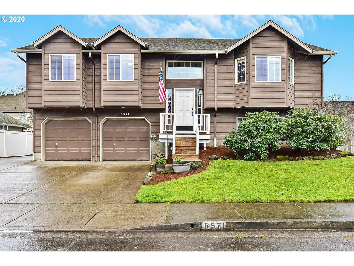 Keizer, OR 97303,6571 KOUFAX LN NE