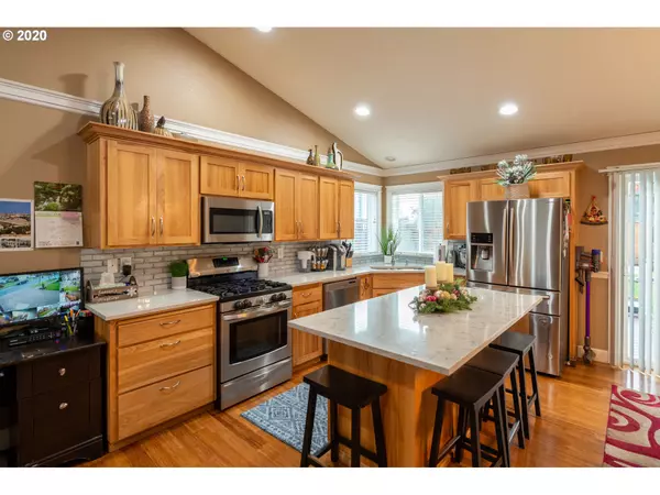 Salem, OR 97317,4406 WILDCHERRY CT