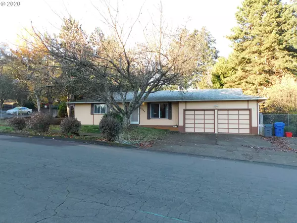 5685 RED LEAF DR, Salem, OR 97306