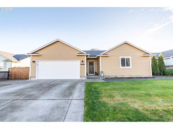 24882 KINGPIN LOOP, Veneta, OR 97487