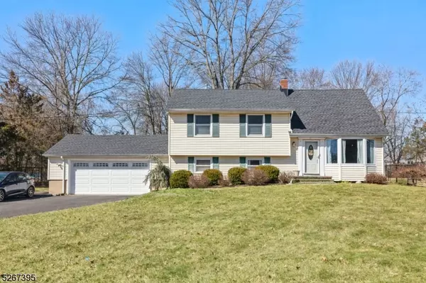 104 Kimberly Rd, Hillsborough Twp., NJ 08844