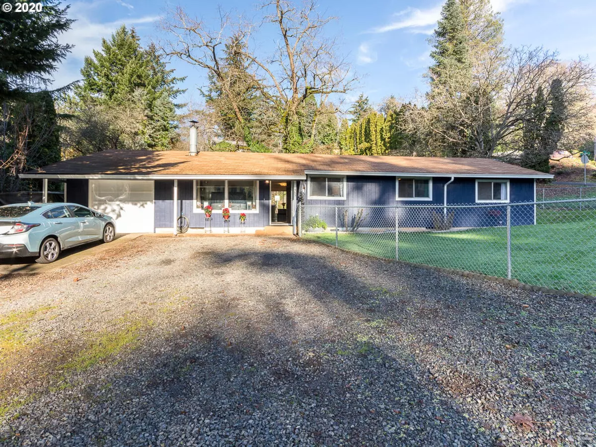 Estacada, OR 97023,485 SE 4TH AVE