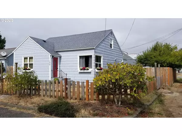 132 MAIN ST, Ilwaco, WA 98624