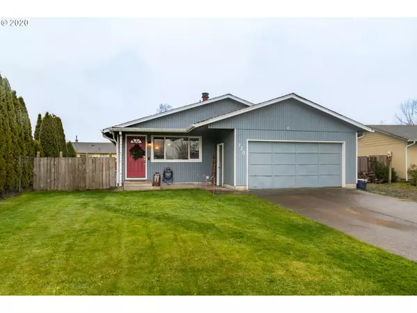 720 GAILEEN WAY, Harrisburg, OR 97446