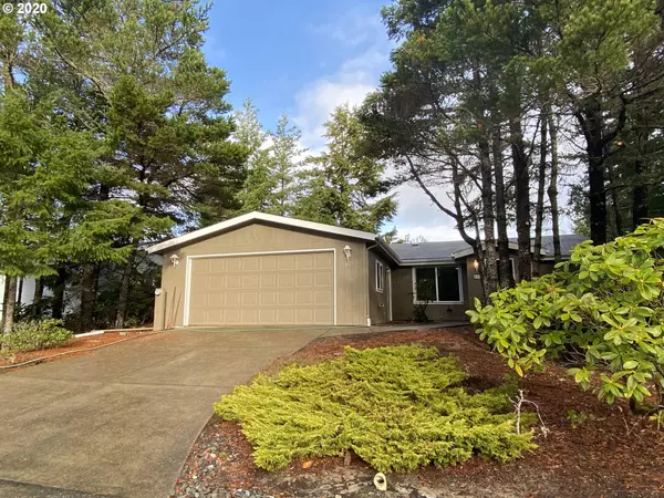 497 Sherwood LOOP, Florence, OR 97439