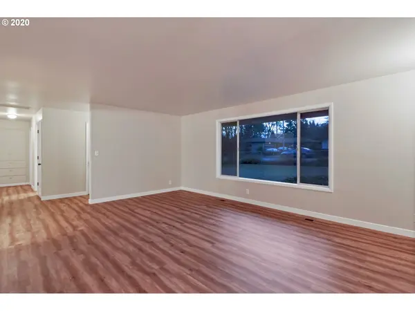 4576 BARRETT ST, Salem, OR 97302