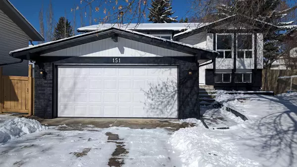 Calgary, AB T2W3R4,151 Woodridge PL SW