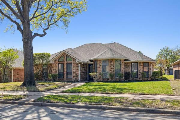 1516 Barclay Drive, Carrollton, TX 75007