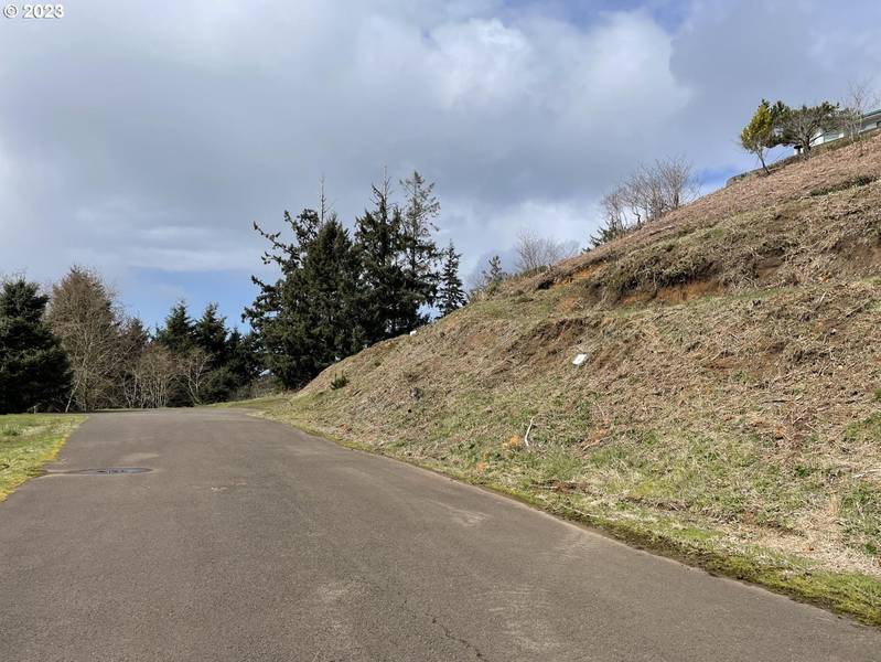 Lot 45 South Ridge DR, Bay City, OR 97107