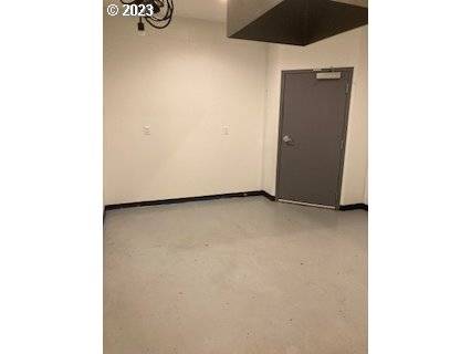 Portland, OR 97236,3300 SE 136TH AVE