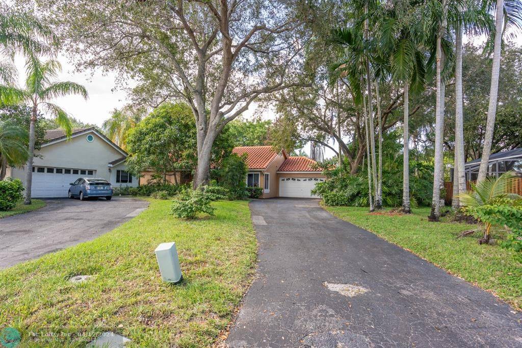 Plantation, FL 33324,10171 NW 5th St