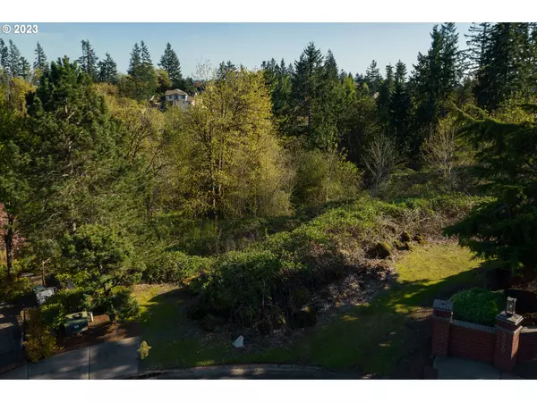 West Linn, OR 97068,3595 GHIGLIERI CT