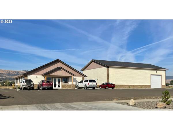 316 ANTELOPE DR, La Grande, OR 97850