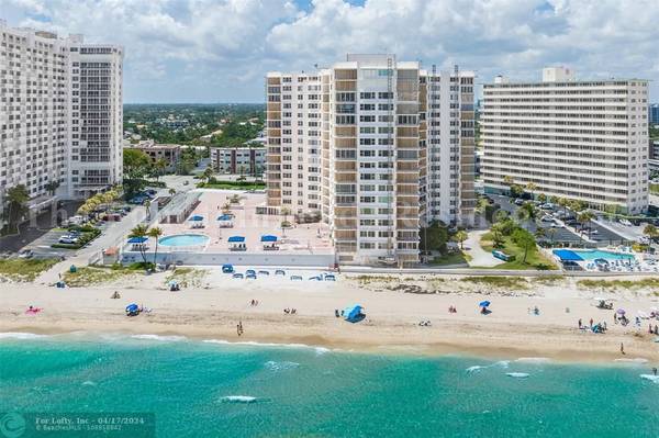 Lauderdale By The Sea, FL 33308,3900 N Ocean Dr  #5C