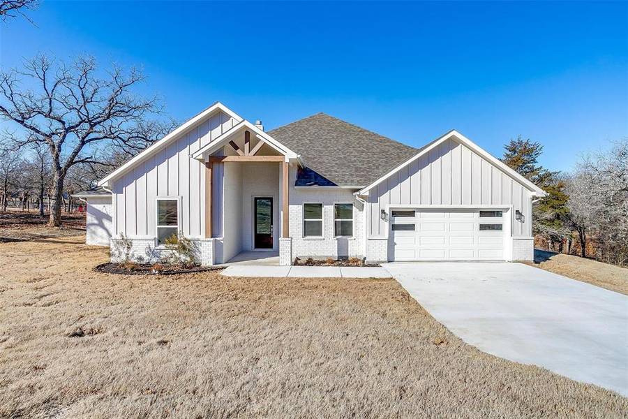 159 Saddle Horn Trail, Boyd, TX 76023