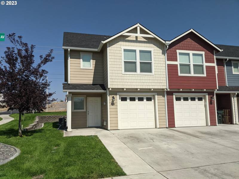 801 E AUTUMN AVE, Hermiston, OR 97838