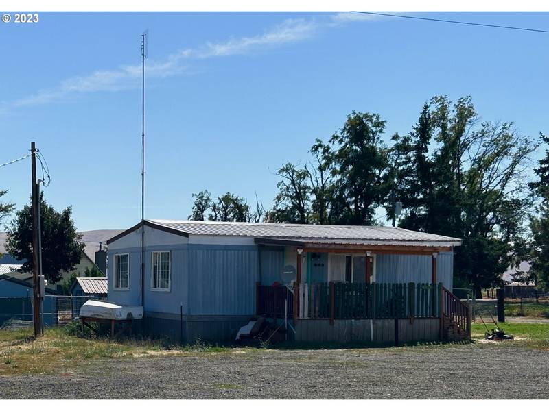 2298 CENTERVILLE HWY, Centerville, WA 98613