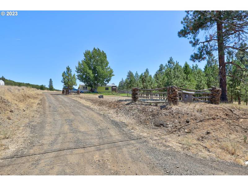 419 WOODLAND RD, Goldendale, WA 98620