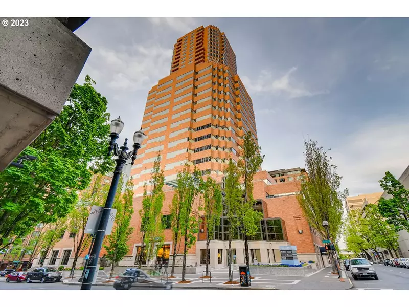 1414 SW 3RD AVE #2101, Portland, OR 97201