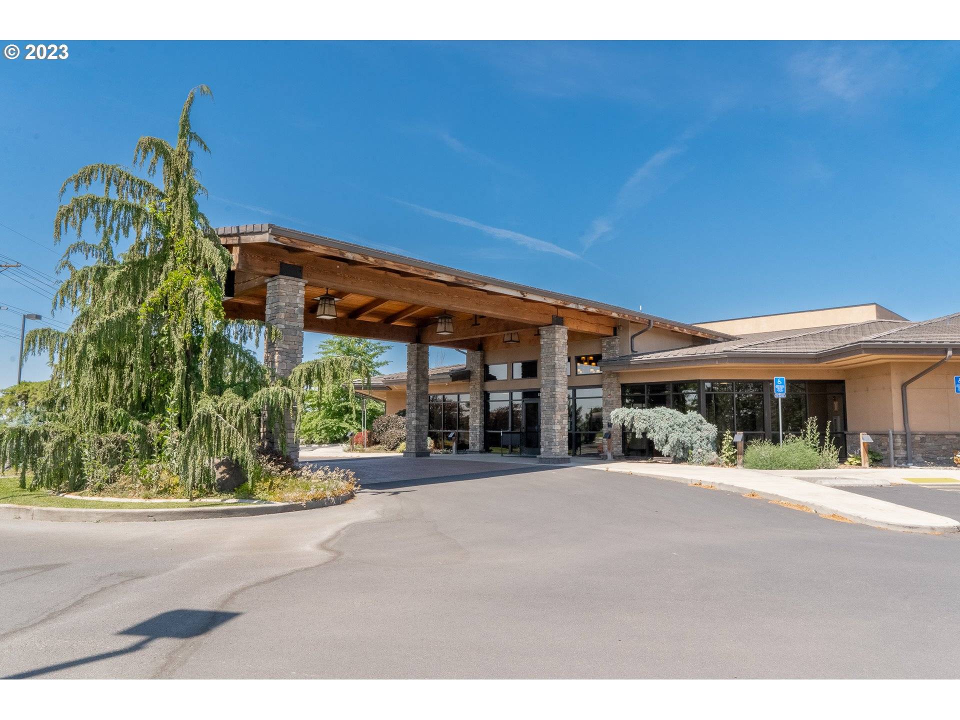 1122 W ELM AVE, Hermiston, OR 97838