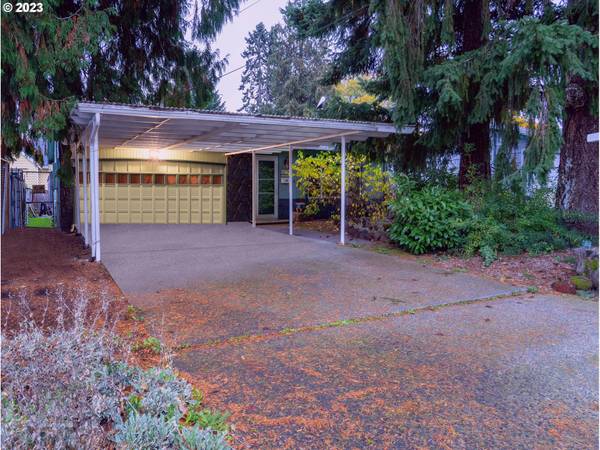 2534 NE 84TH AVE, Portland, OR 97220