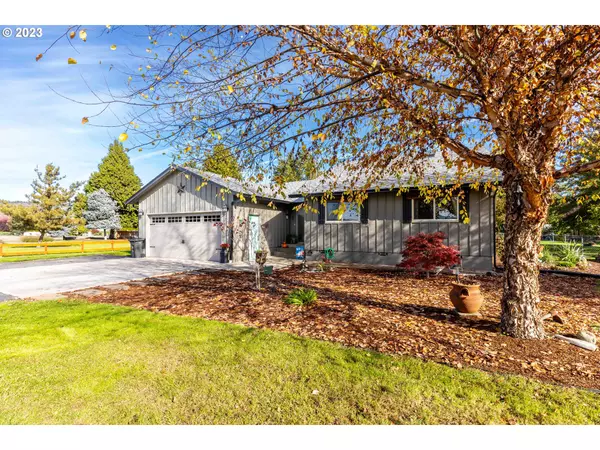 Roseburg, OR 97471,187 BAILEY DR