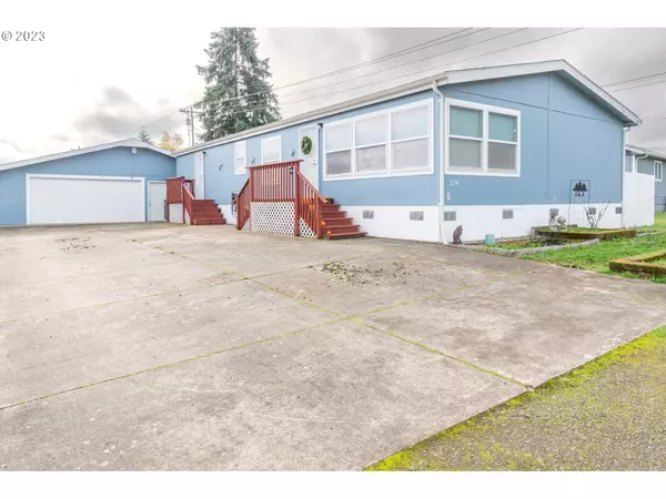 274 OAK ST, Yoncalla, OR 97499