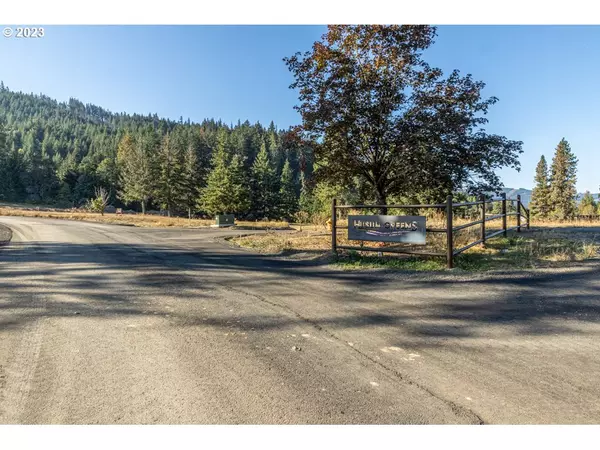 White Salmon, WA 98672,Lot 12 Husum Greens