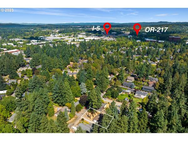 Lake Oswego, OR 97035,16164 PARKER RD