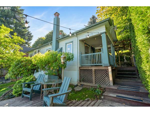 9909 NW HOGE AVE, Portland, OR 97231