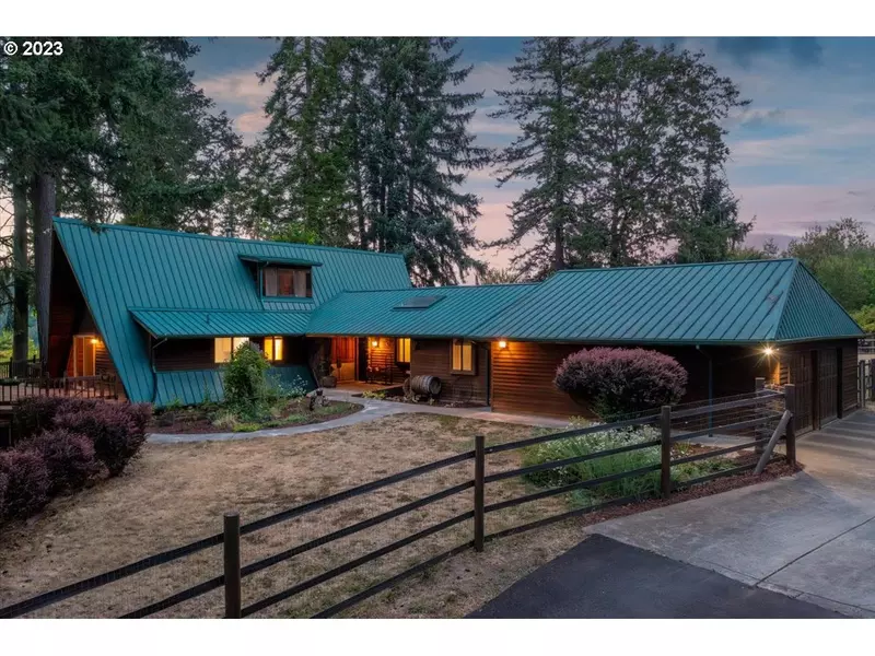 29094 S ROYAL OAKS DR, Mulino, OR 97042